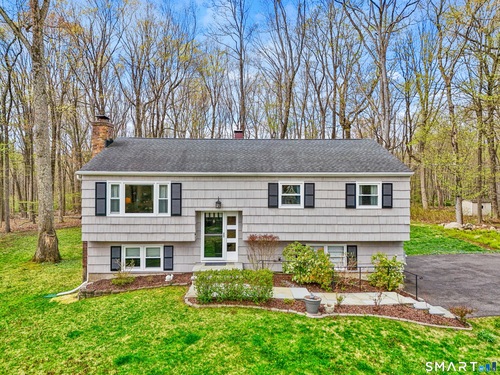  single family home for sale located at 100 Flat Rock Drive, Ridgefield, CT 06877