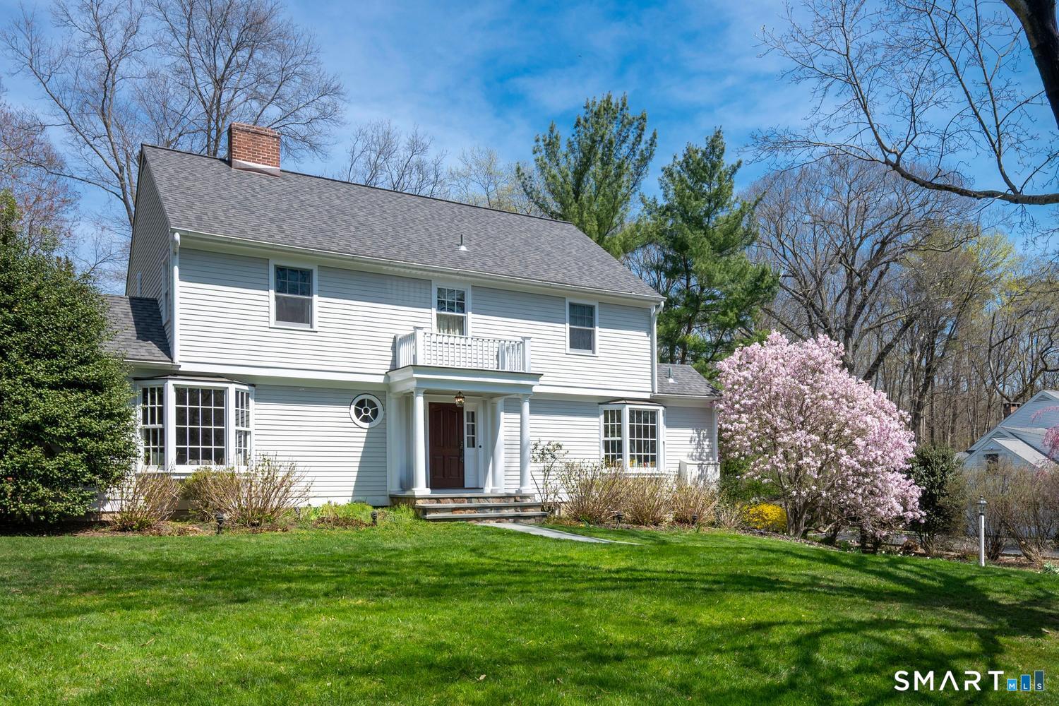 10 Queens Lane, Darien, CT 06820 | For Sale at $2,395,000