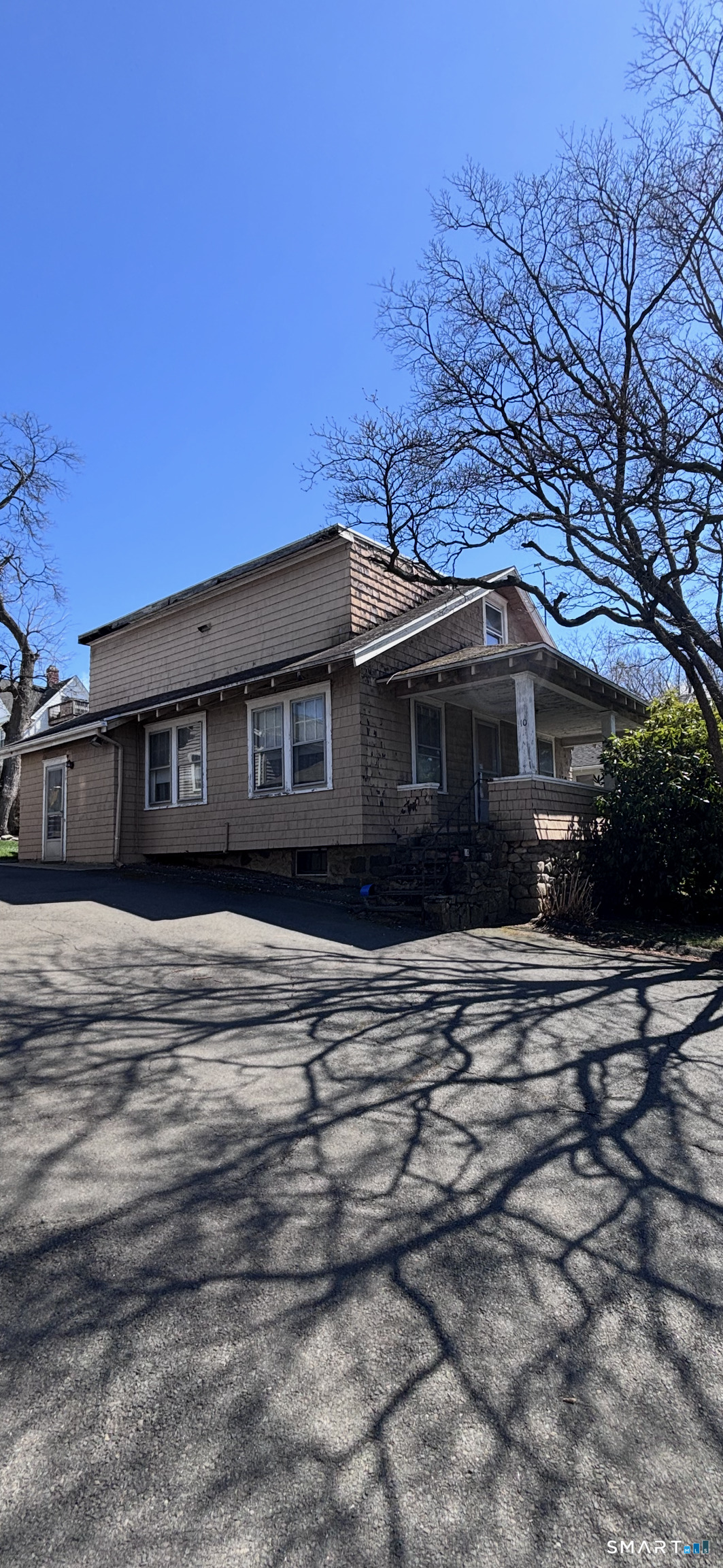 10 Harvard Avenue, Stamford, CT 06902 | For Sale at $479,000