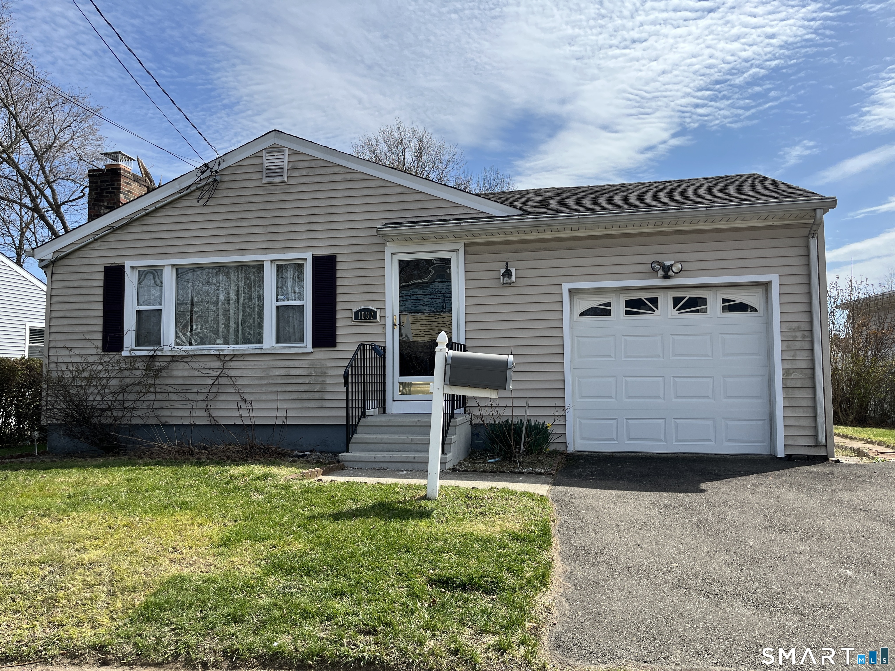 1037 South Avenue, Stratford, CT 06615 | For Sale at $399,900