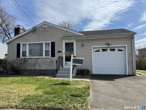  single family home for sale located at 1037 South Avenue, Stratford, CT 06615