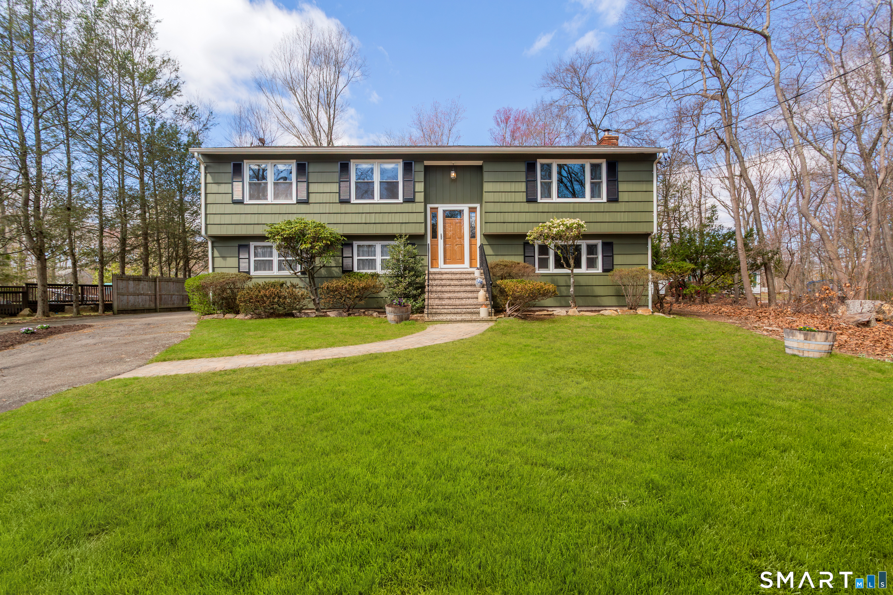37 Rocky Hill Road, Trumbull, CT 06611 | For Sale at $599,900