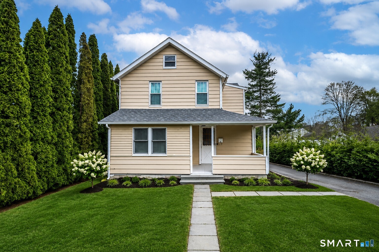 16 Raymond Street, New Canaan, CT 06840 | For Sale at $1,275,000