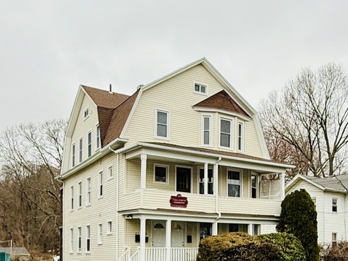  multi family home for sale located at 252 Villa Avenue, Fairfield, CT 06825