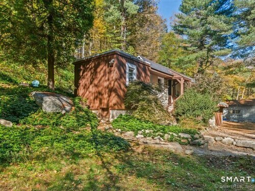  single family home for sale located at 492 Newtown Turnpike, Weston, CT 06883