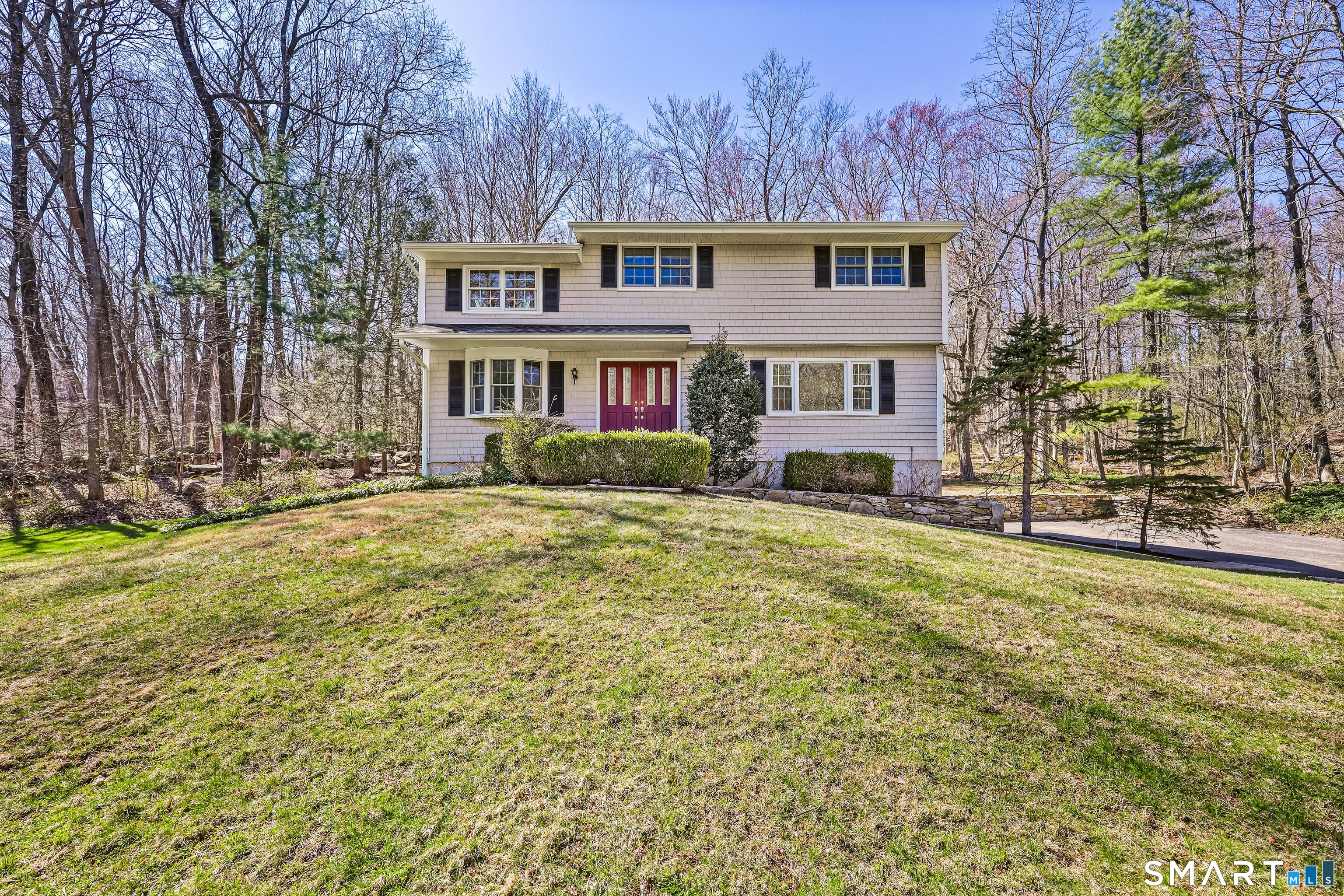 145 Wilton Road East, Ridgefield, CT 06877 | For Sale at $825,000
