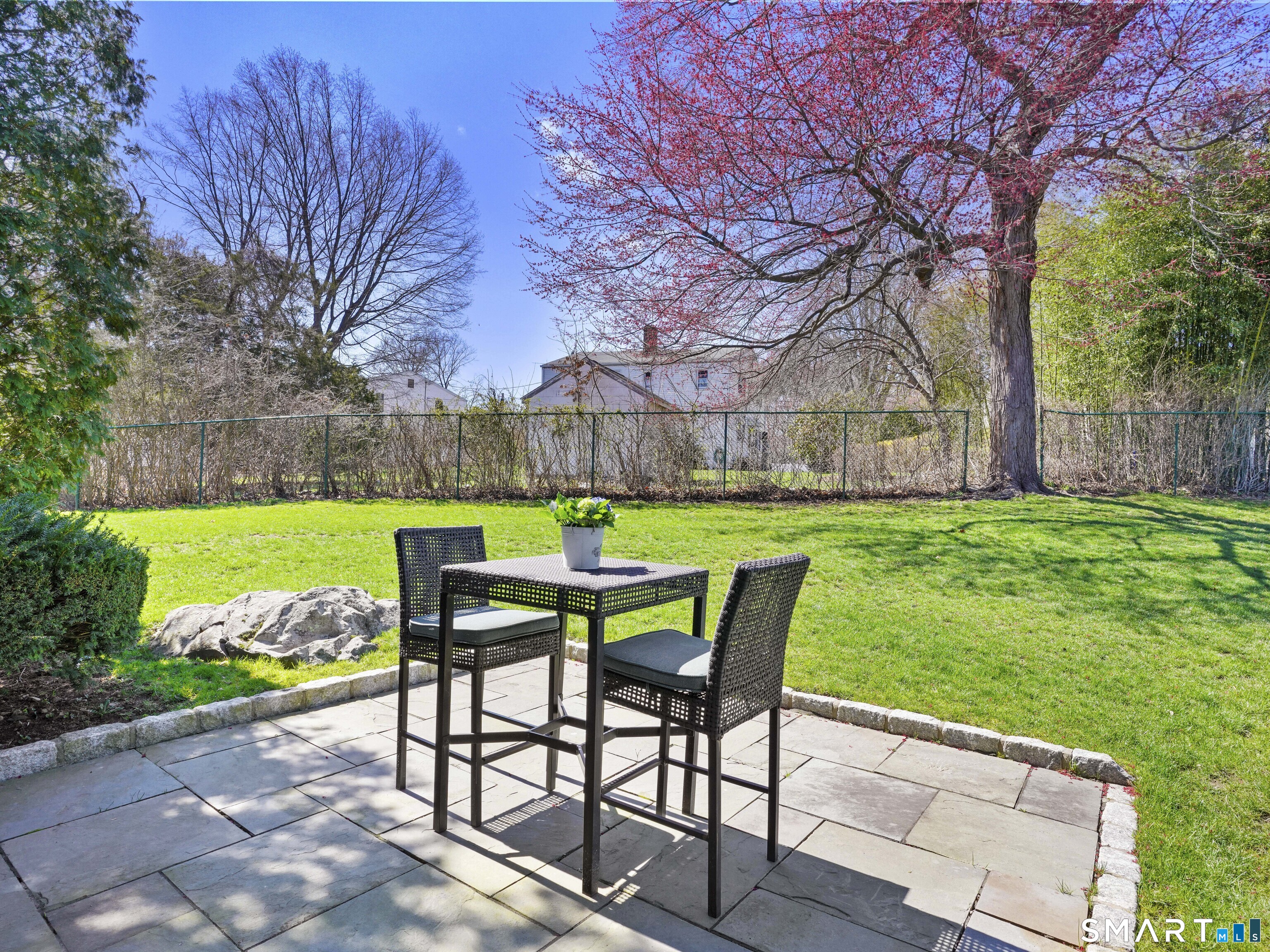 368 Knapps Highway, 368, Fairfield, CT 06824 | For Sale at $519,000