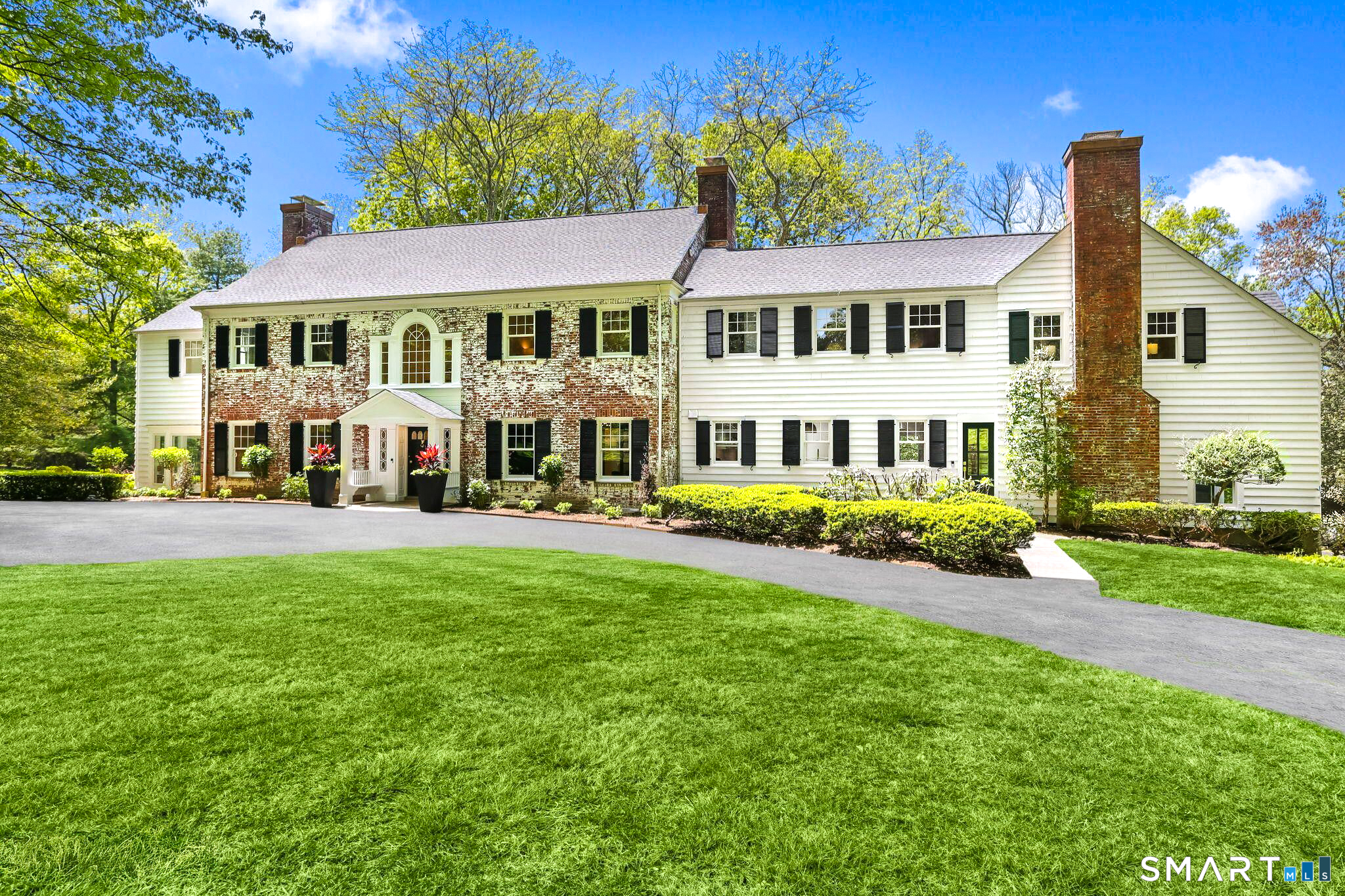 530 Round Hill Road, Greenwich, CT 06831 | For Sale at $6,950,000