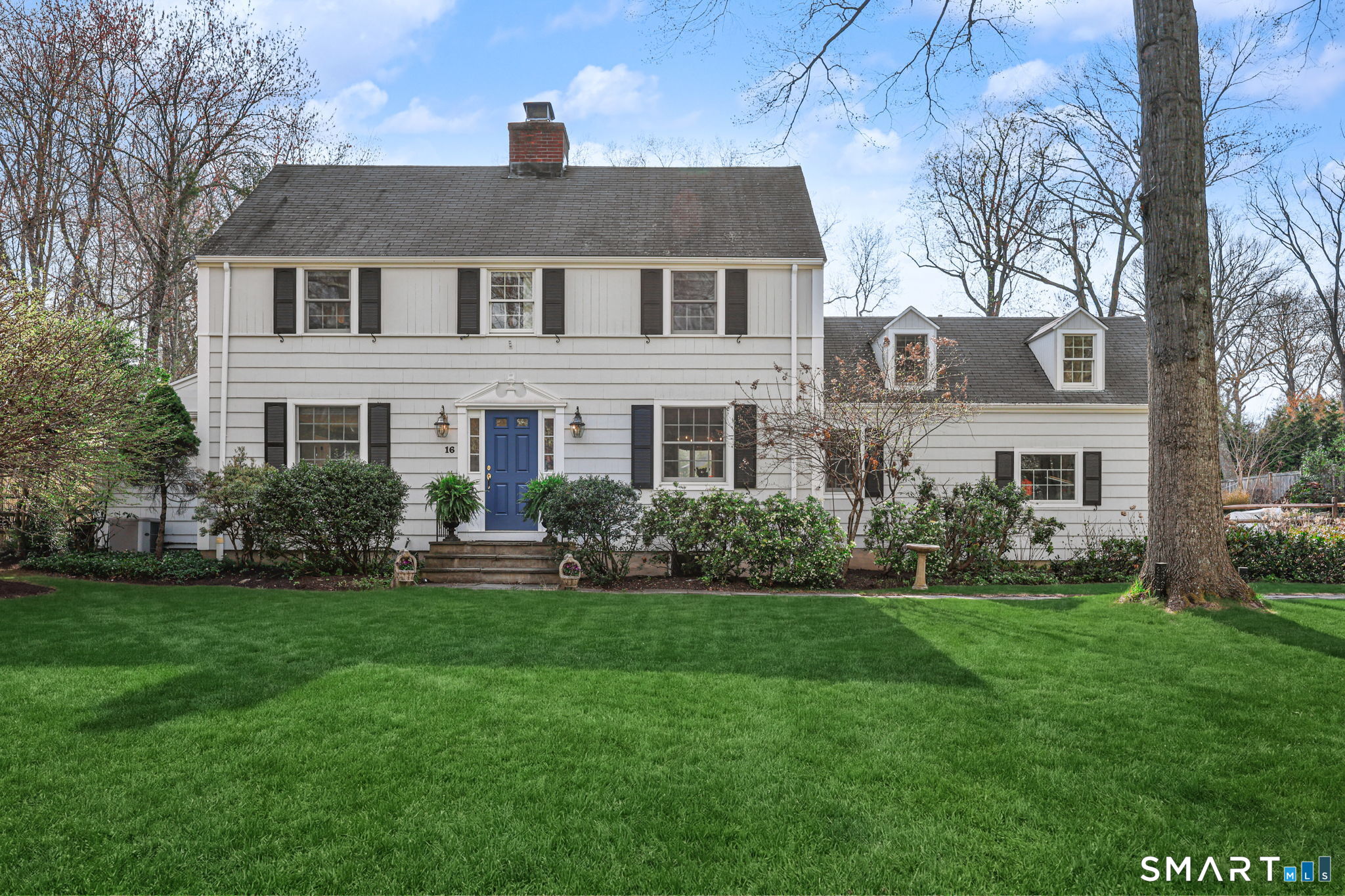 16 Libby Lane, Darien, CT 06820 | For Sale at $2,395,000