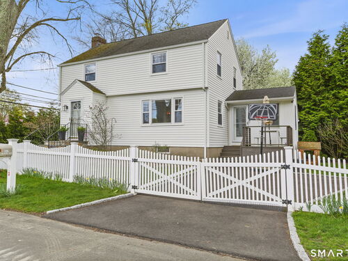  single family home for sale located at 126 Ann Street, Fairfield, CT 06824