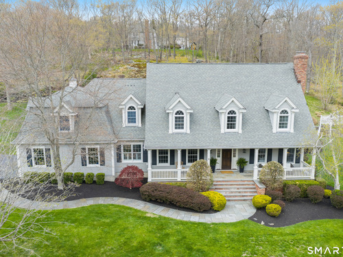  single family home for sale located at 8 Kimberly Court, Ridgefield, CT 06877