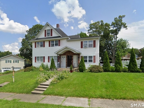  townhouse condo for sale located at 7 Davis Street, 2, Danbury, CT 06810