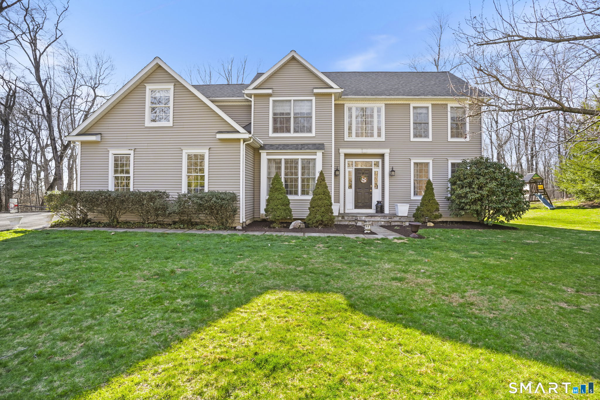 16 North Beech Tree Road, Brookfield, CT 06804 | For Sale at $835,000