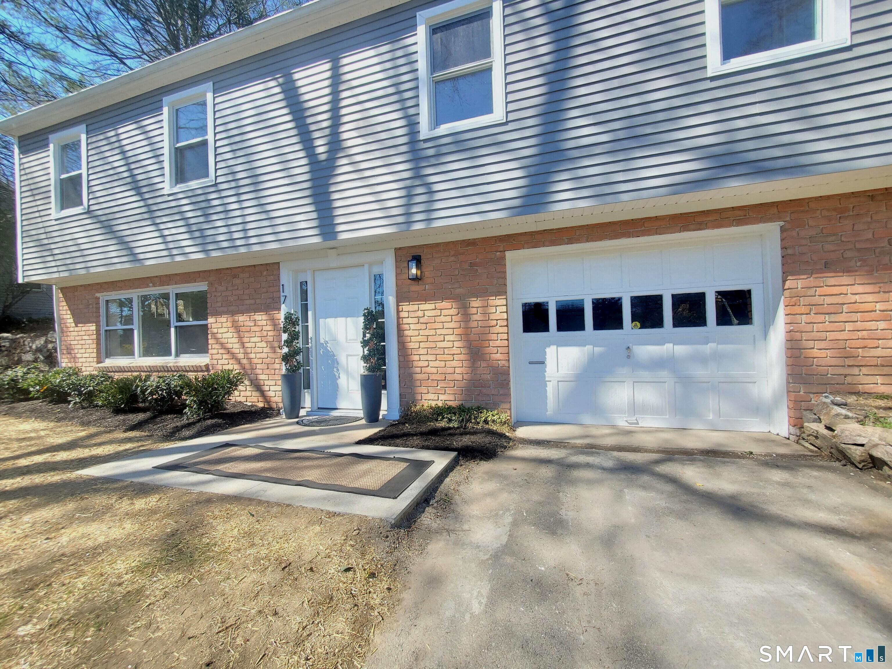 17 Woodlawn Avenue, Norwalk, CT 06854 | For Sale at $795,000