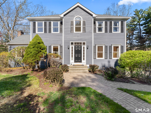  single family home for sale located at 5 Beagle Trail, Newtown, CT 06482