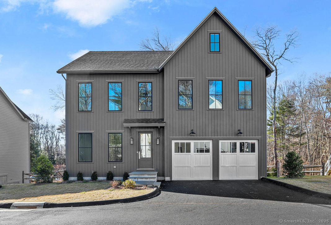 12 White Barns Lane, 12, Norwalk, CT 06851 | Sold at $1,925,000