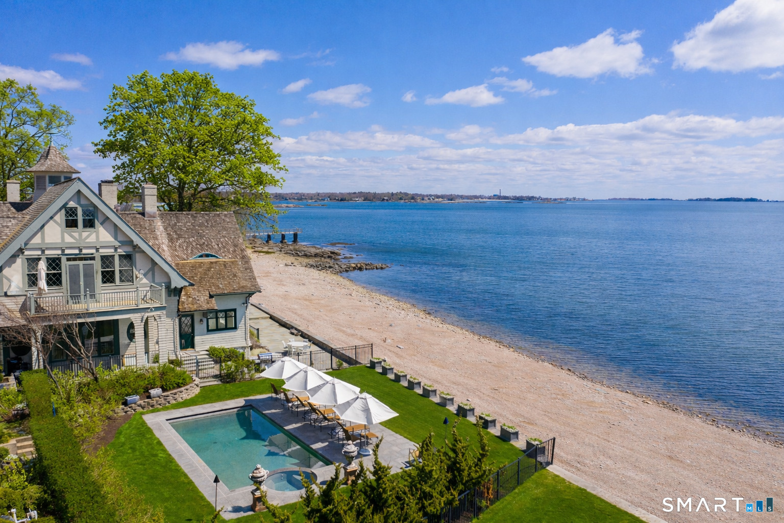 207-209 Long Neck Point Road, Darien, CT 06820 | For Sale at $19,000,000