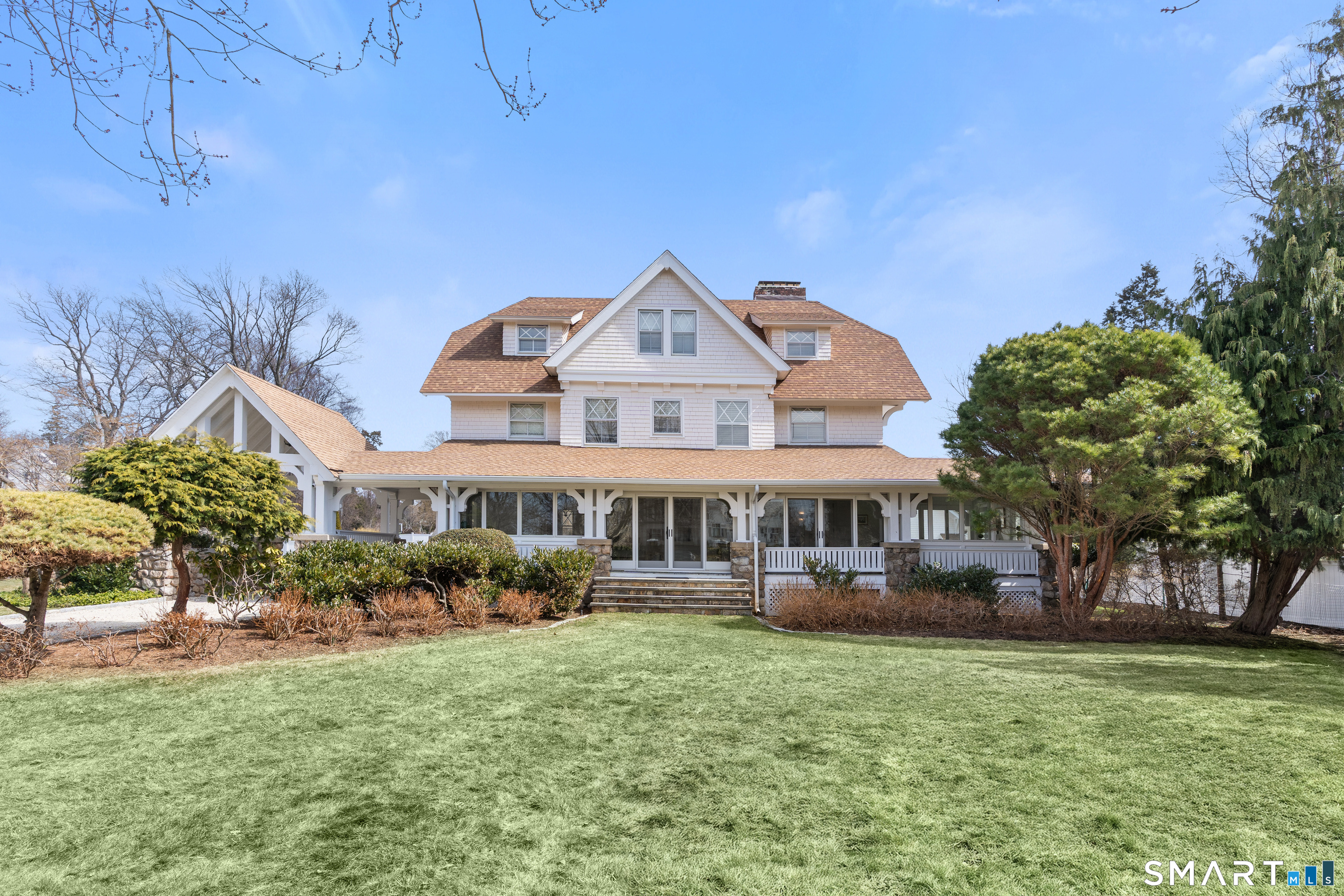 40 Rogers Road, Stamford, CT 06902 | For Sale at $2,950,000