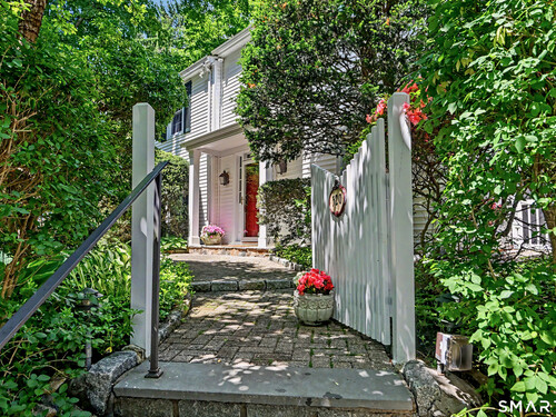 single family home for sale located at 320 Ingleside Drive, Stamford, CT 06903