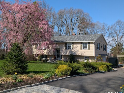  single family home for sale located at 5 Hearthstone Drive, Bethel, CT 06801
