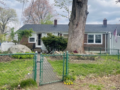  co-op home for sale located at 36 Bullard Court, Stratford, CT 06614