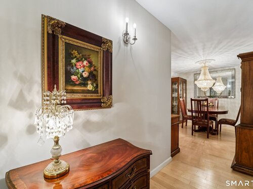  condo home for sale located at 25 Forest Street, 6l, Stamford, CT 06901
