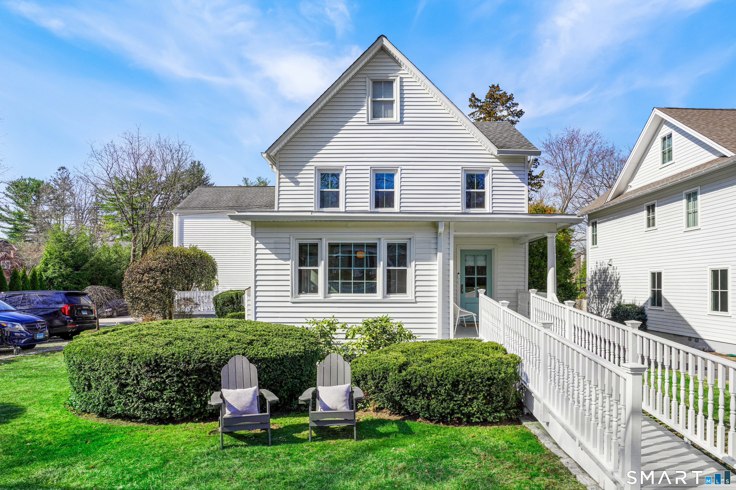 39 Park Place, 39, New Canaan, CT 06840 | For Sale at $1,395,000