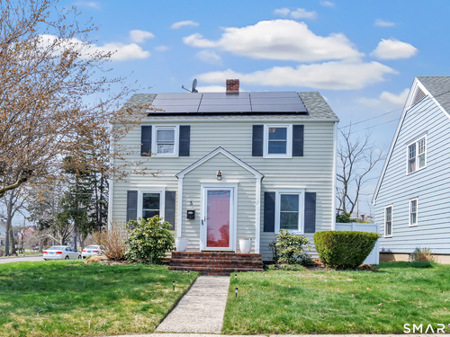  single family home for sale located at 5 Charlton Street, Stratford, CT 06614