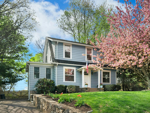  single family home for sale located at 281 West Avenue, Darien, CT 06820