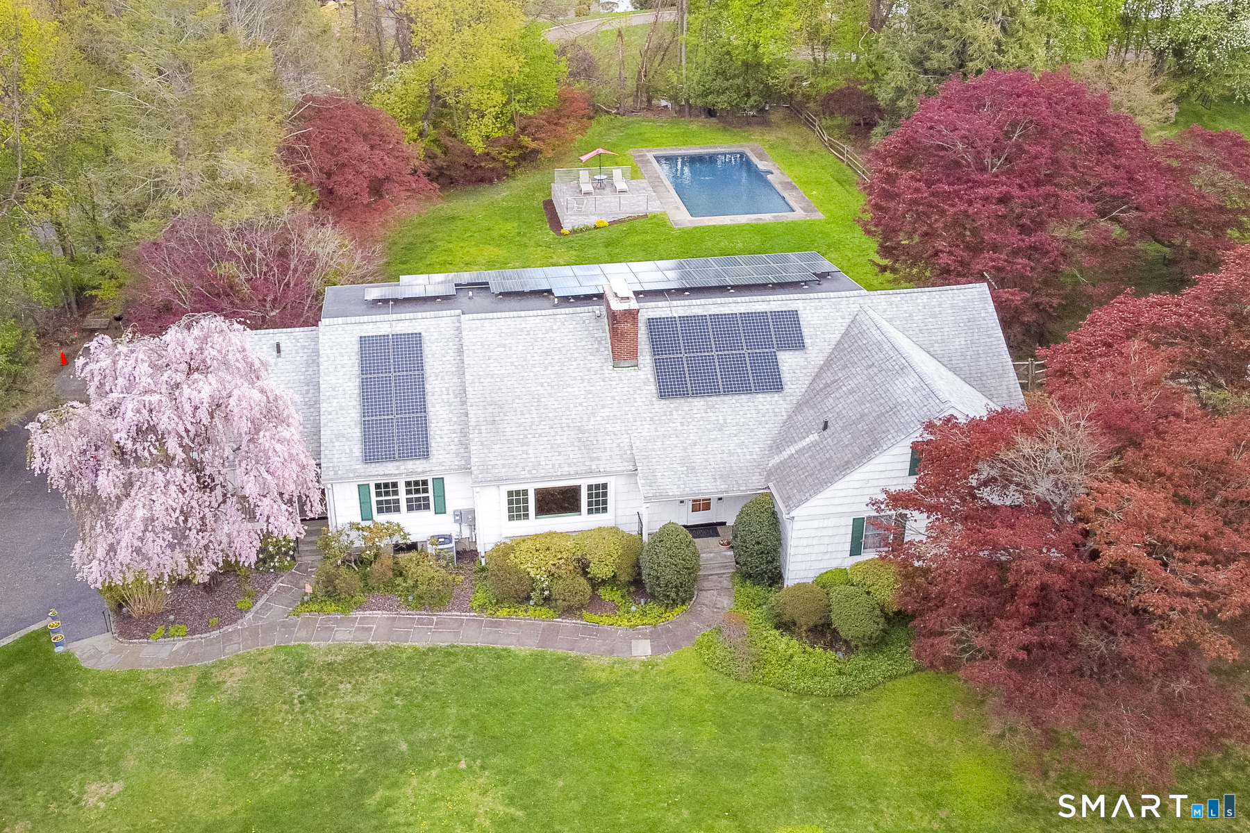 163 West Hill Road, Stamford, CT 06902 | For Sale at $1,700,000