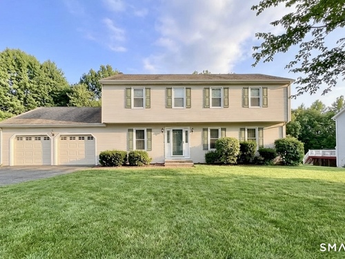  single family home for sale located at 1985 Cutspring Road, Stratford, CT 06614