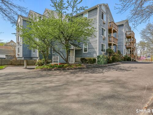  condo home for sale located at 47 Cedar Street, 2, Norwalk, CT 06854