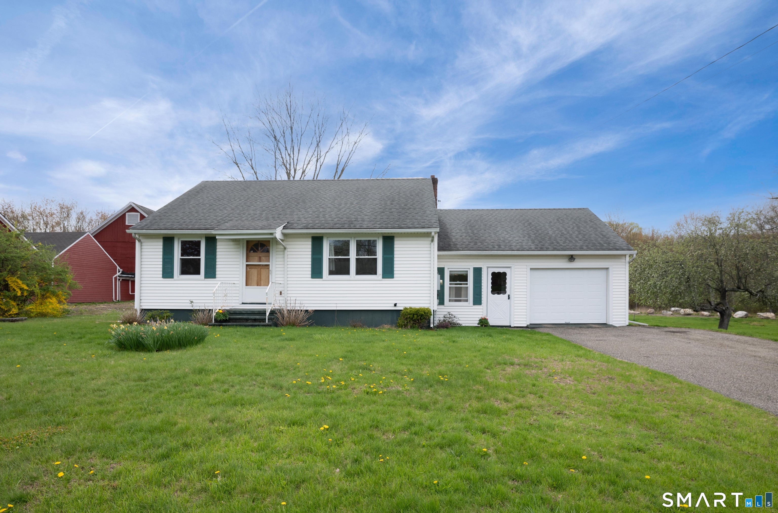 26 Barnum Road, Danbury, CT 06811 | For Sale at $449,000