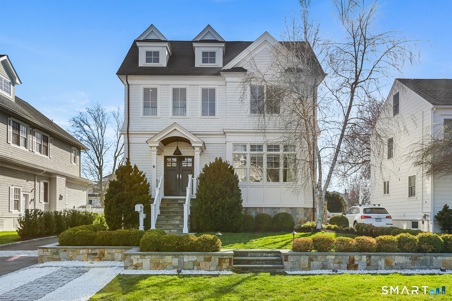 550 Penfield Road, Fairfield, CT 06824 | For Sale at $2,749,000