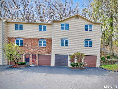  townhouse condo for sale located at 146 Howe Avenue, 146, Shelton, CT 06484