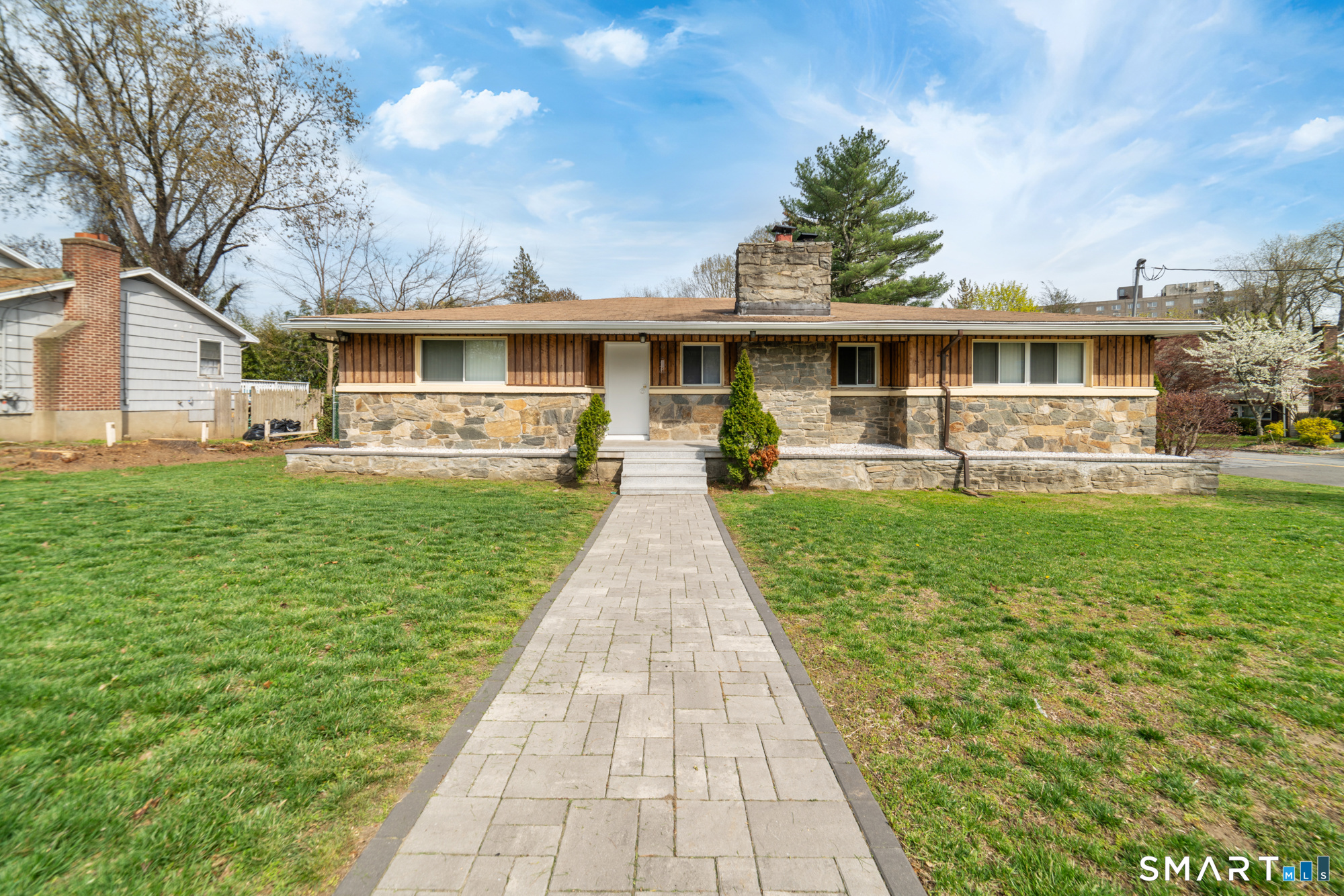 2776 East Main Street, Bridgeport, CT 06610 | For Sale at $524,900