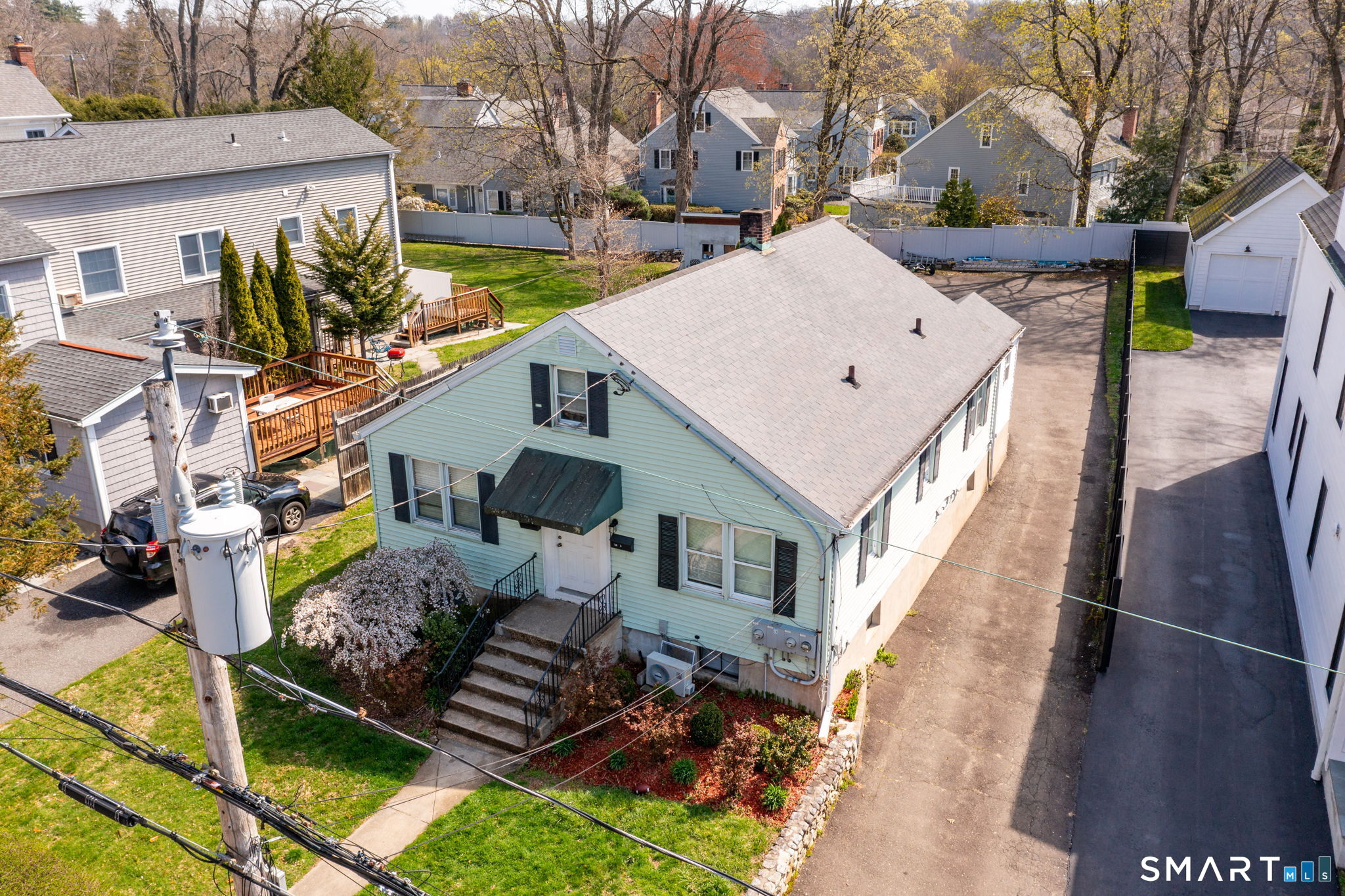 156 Summer Street, New Canaan, CT 06840 | Sold at $1,100,000