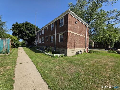  co-op home for sale located at 744 Canaan Road Road, 23, Bridgeport, CT 06610
