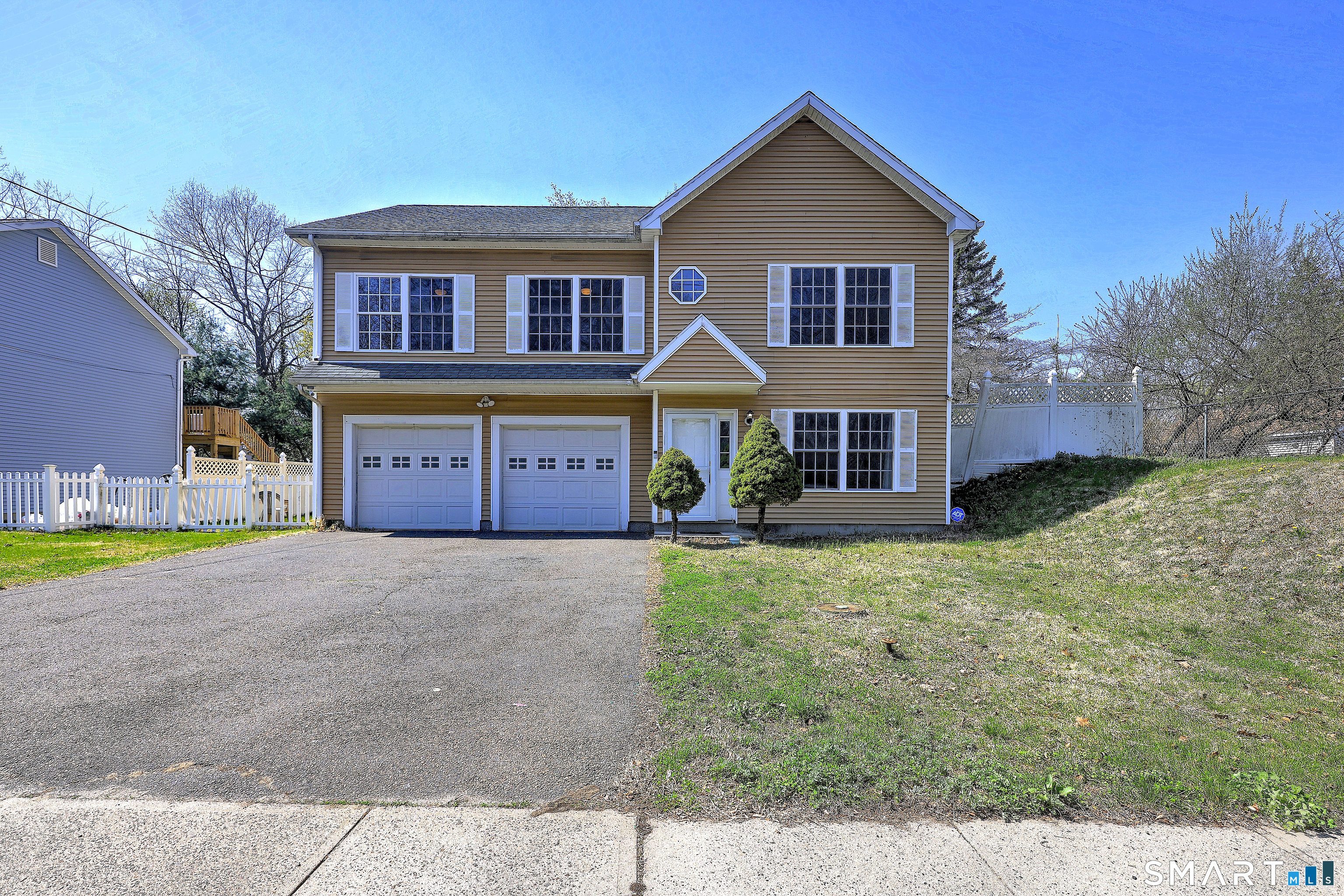 625 Evers Street, Bridgeport, CT 06610 | For Sale at $469,900