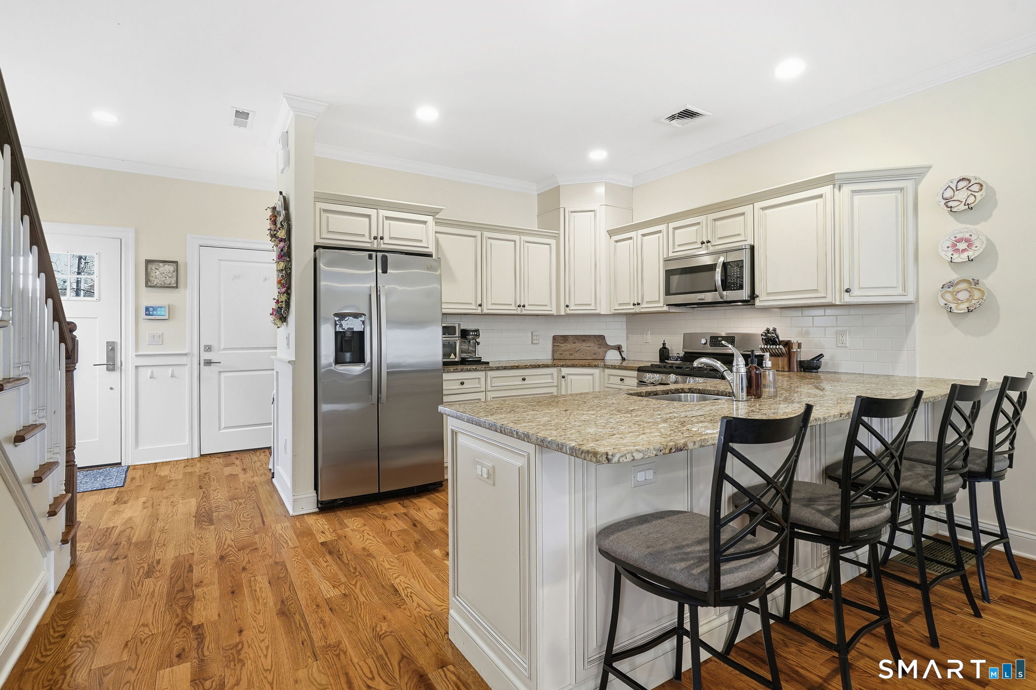 67 Aiken Street, b, Norwalk, CT 06851 | For Sale at $749,000