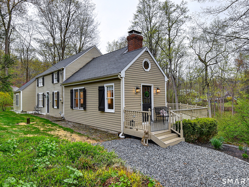  single family home for sale located at 27 Chestnut Hill Road, Newtown, CT 06482