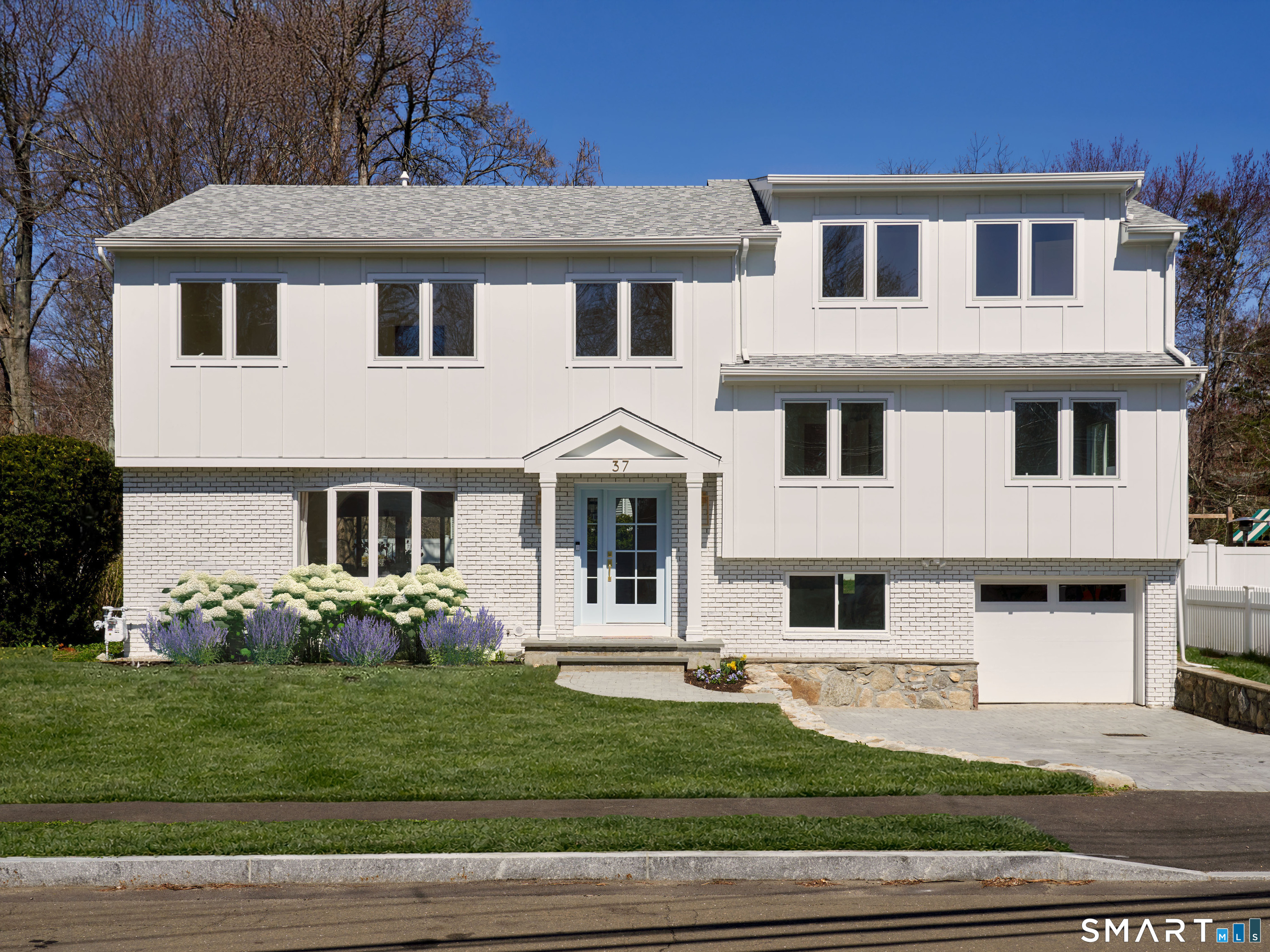 37 Mary Lane, Greenwich, CT 06878 | For Sale at $3,330,000