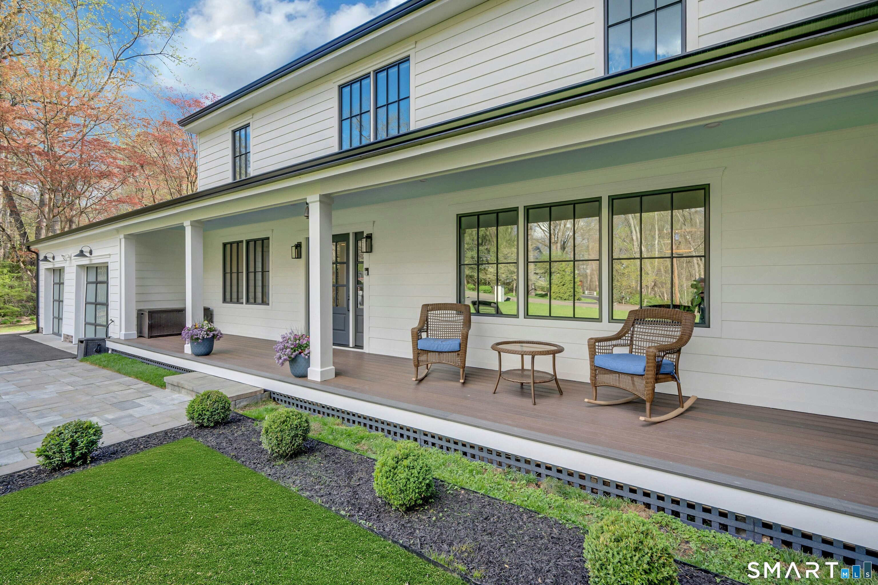 192 Barclay Drive, Stamford, CT 06903 | For Sale at $1,395,000