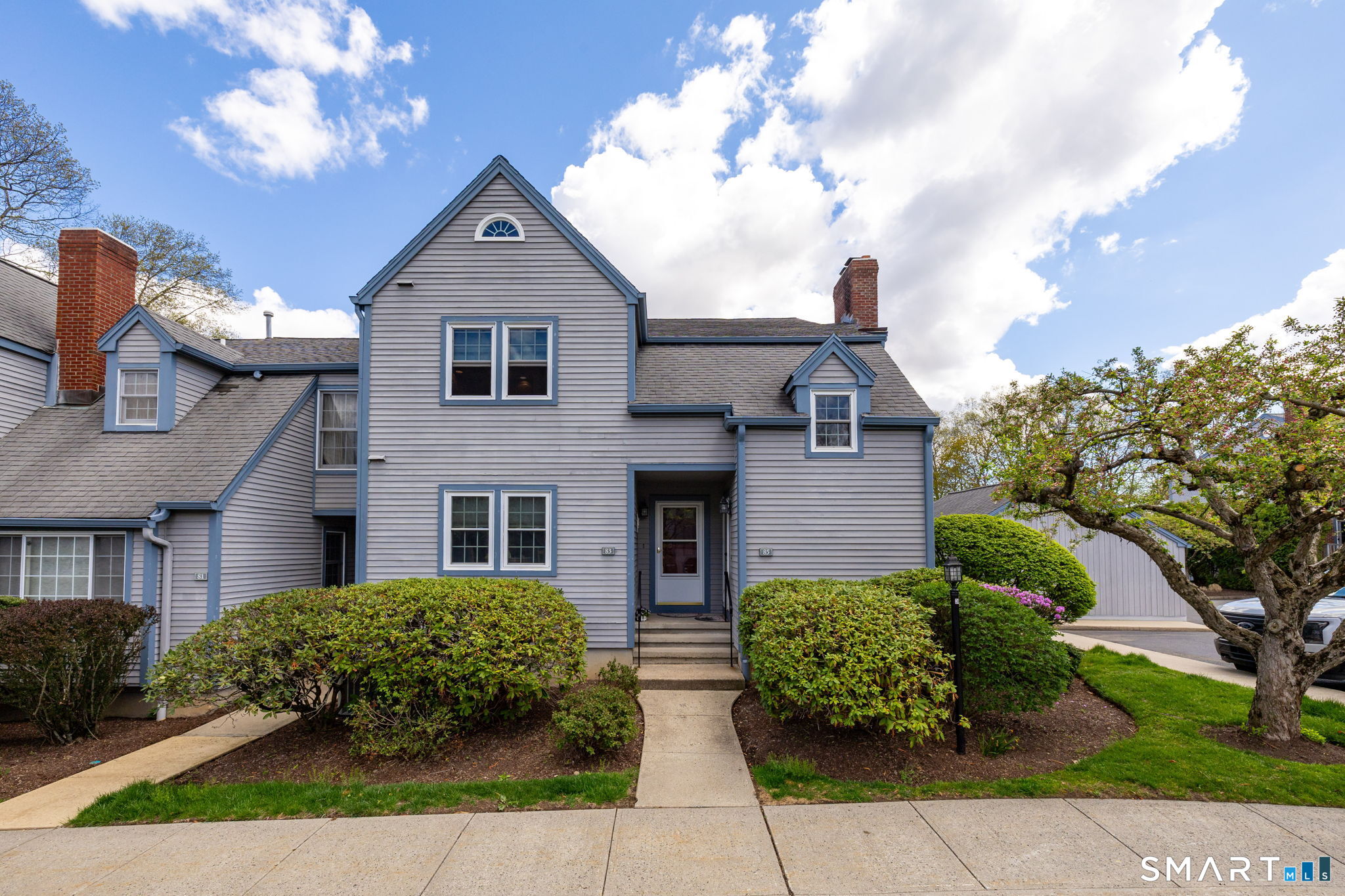 85 Gate Ridge Road, 85, Fairfield, CT 06825 | For Sale at $649,000