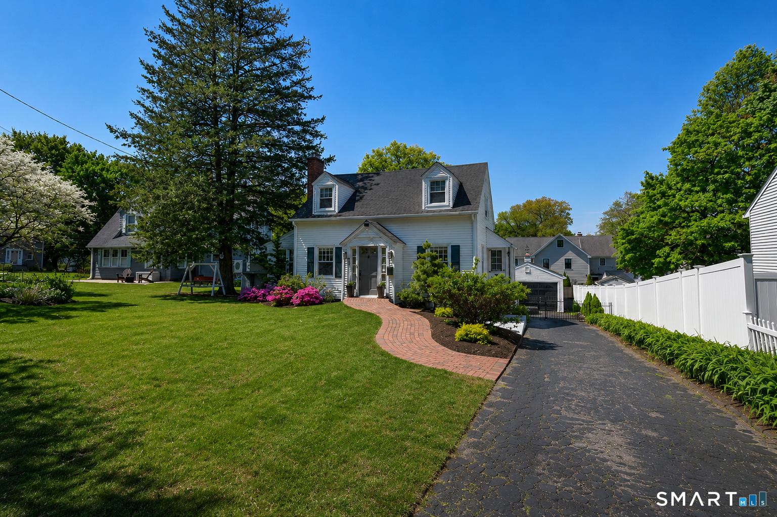 23 Benedict Avenue, Fairfield, CT 06825 | For Sale at $724,900
