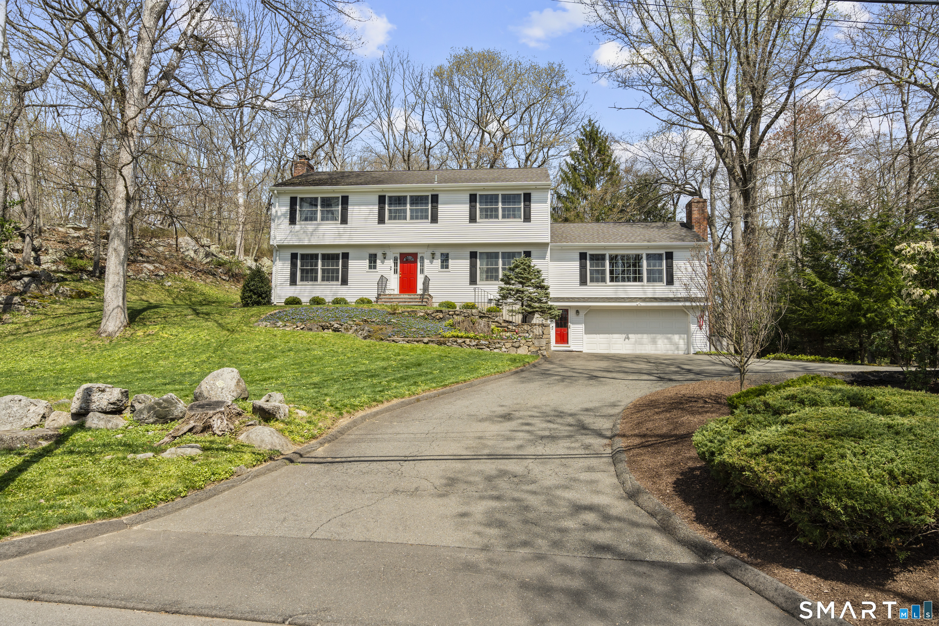 95 Saddle Hill Road, Stamford, CT 06903 | For Sale at $1,200,000