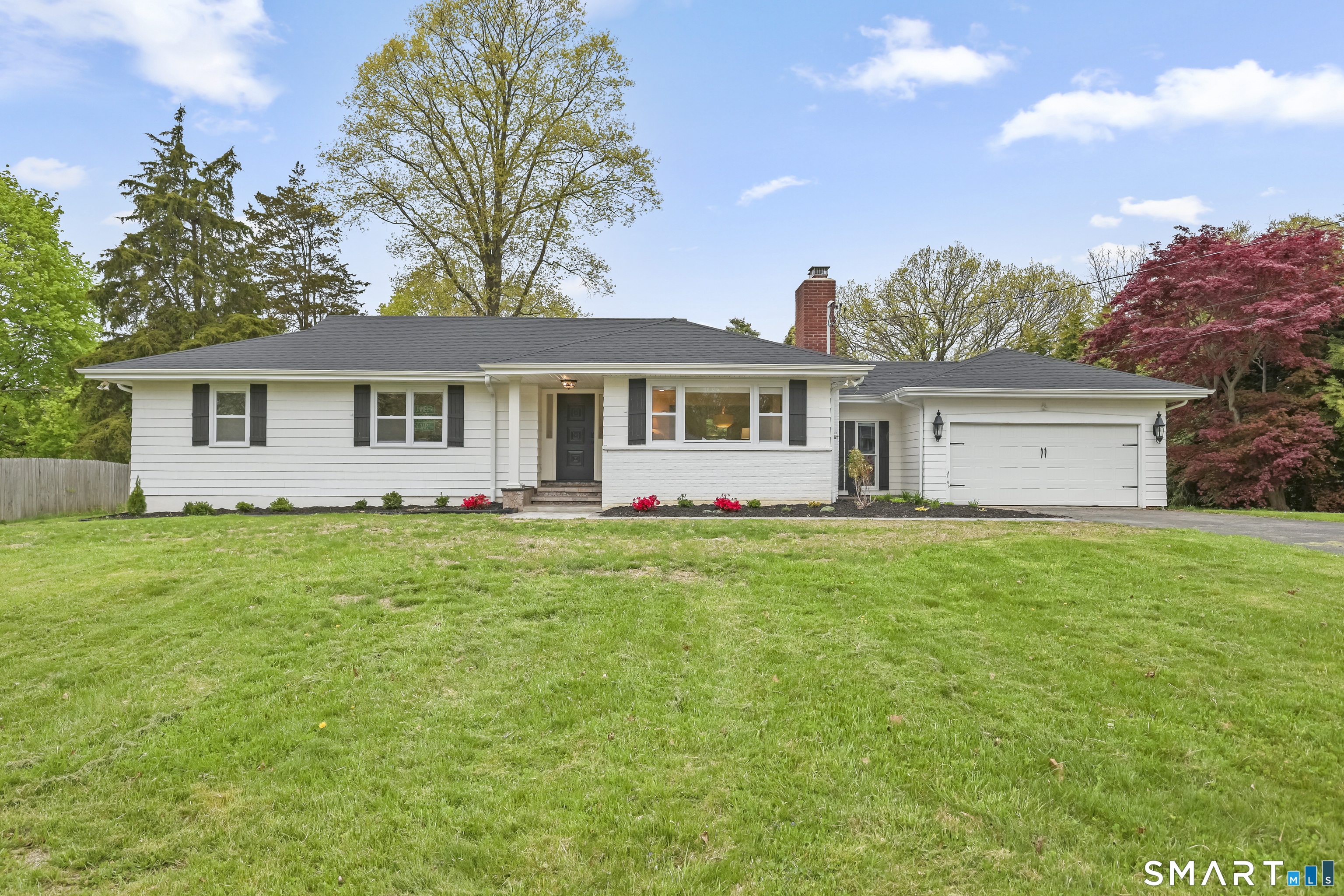 28 Kingston Road, Trumbull, CT 06611 | For Sale at $700,000
