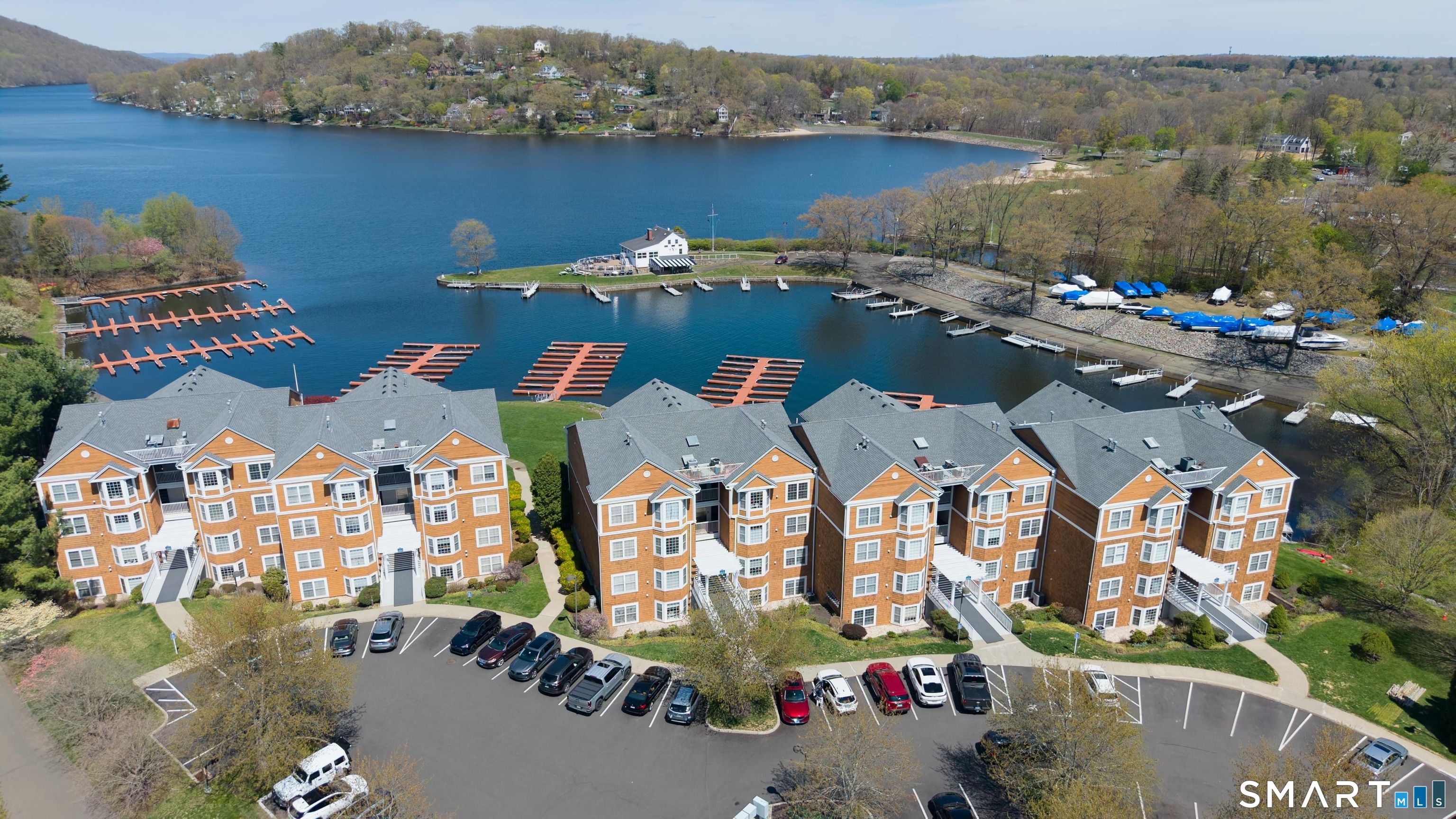 10 Hayestown Road, 3-21, Danbury, CT 06811 | For Sale at $549,900