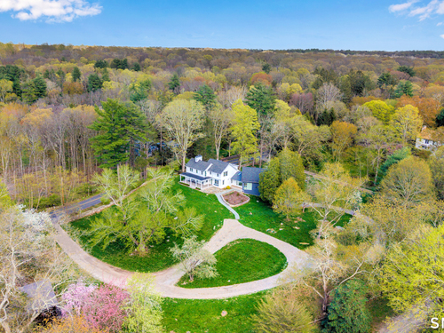 Antique single family home for sale located at 10 Cedar Lane, Weston, CT 06683