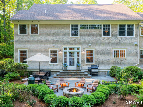  single family home for sale located at 32 Lobdell Lane, Easton, CT 06612